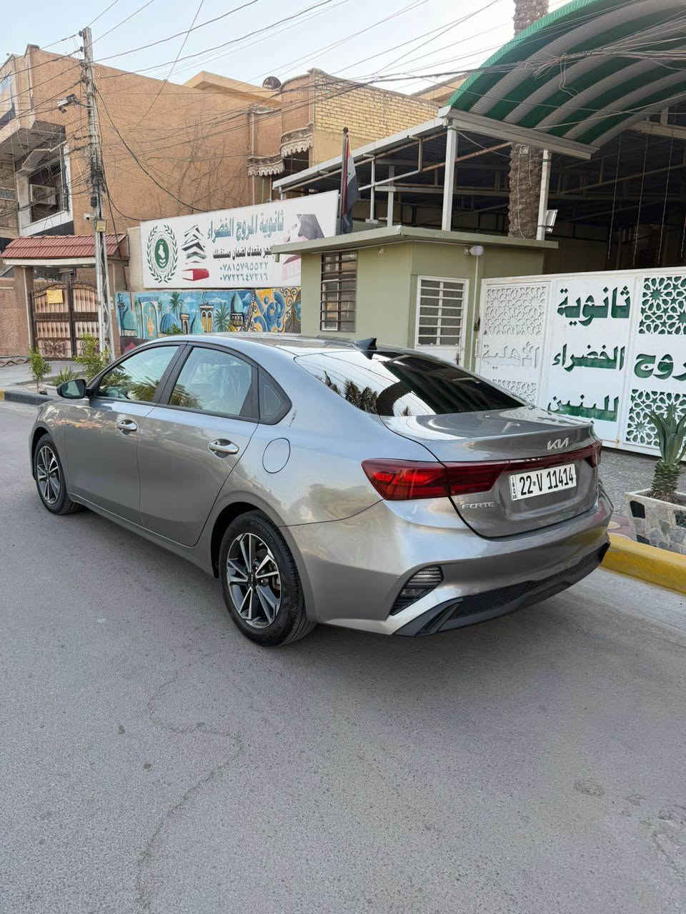 السلام عليكم كيا فورتي موديل 2022 وارد امريكي حادث سرقه لايت وبك لايت بدون ارباك مكفول من الصبغ مواصفات نص فول رقم وهزه جديد شرط التحويل السعر 133 وبيه مجال بعد المعاينه للاستفسار اكثر *********** مكان السياره بغداد ملاحظة الي يريد صور الحادث يراسلني واتساب بغداد, العراق
