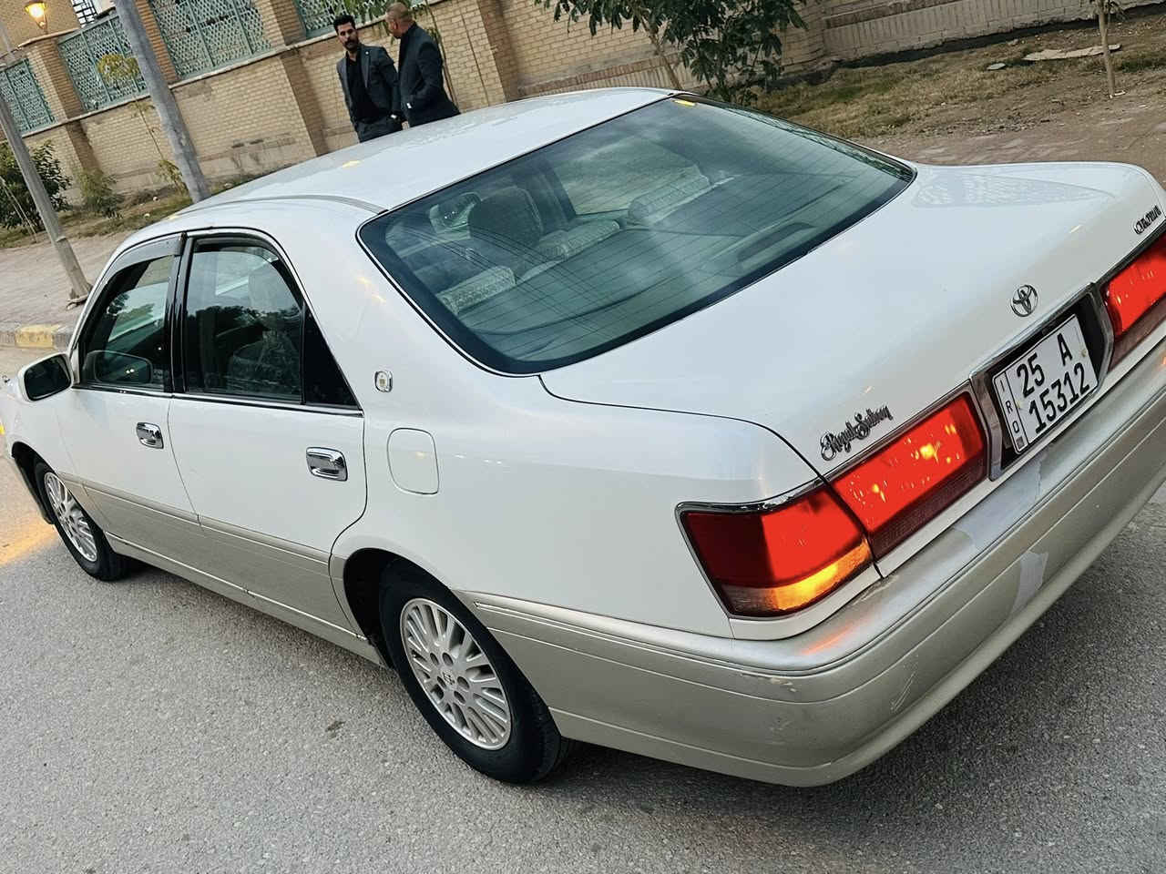 ملكه موديل2002 رقم كركوك انكليزي  كفاله بيع فقط السعر 135 مكلف بالنشر هذا رقم راعيه***********
