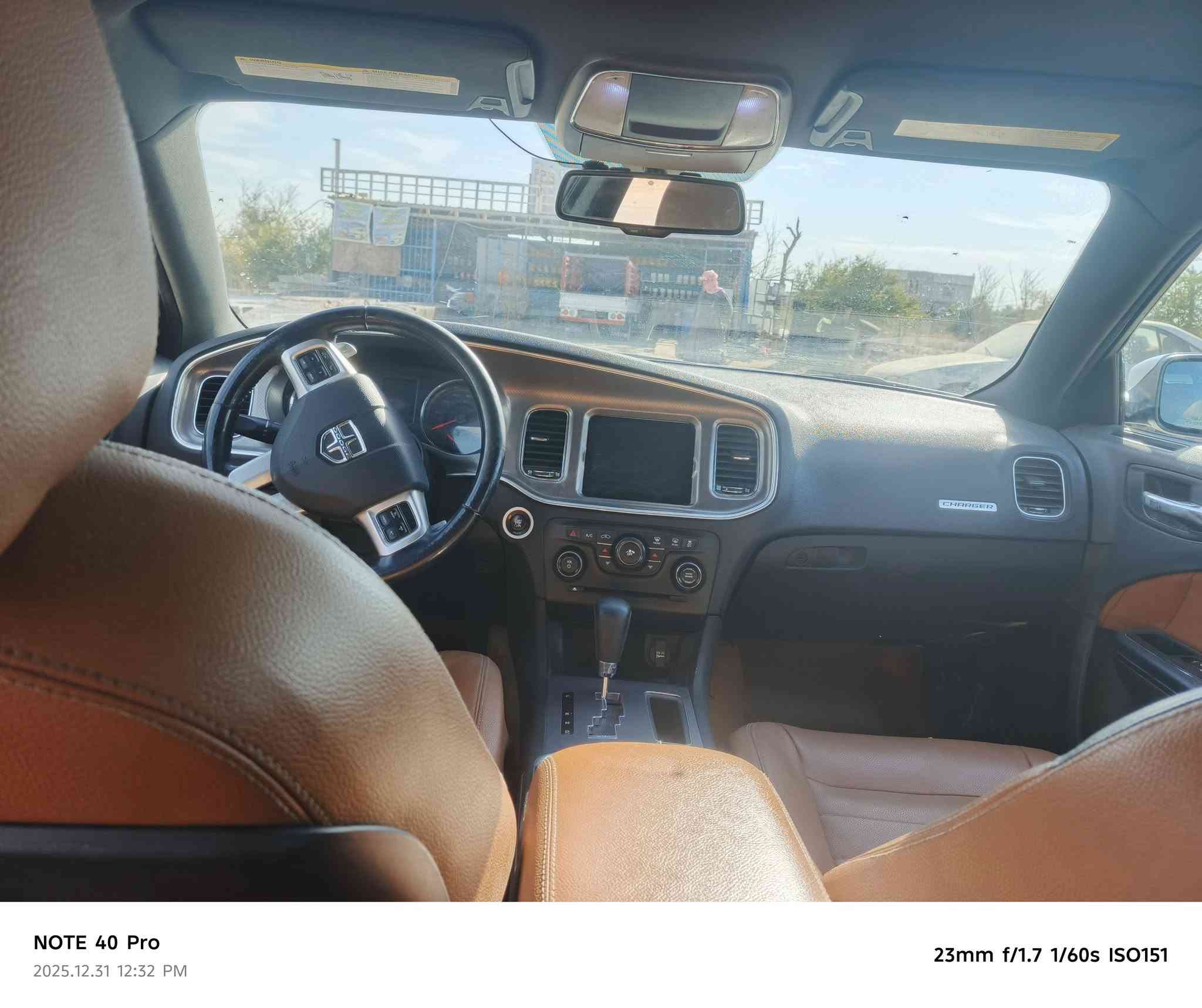 جارجر 2011 كلين
رقم بصره مشروع وطني مداور ثاني يوم 
كفاله من كلشي مكان نجف 
‏‪***********‬‏
