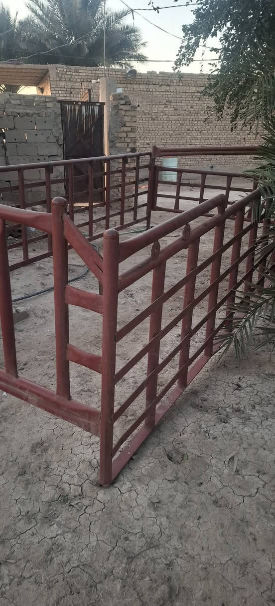 محجر كنتر للبيع مستخدم اقل من سنه جديد 
المكان ديوانيه قضاء عفك 
***********
***********
جديد كلش
