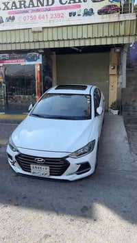 الانترا ٢٠١٩ • ١٦٠٠٠٠ كم • أسود