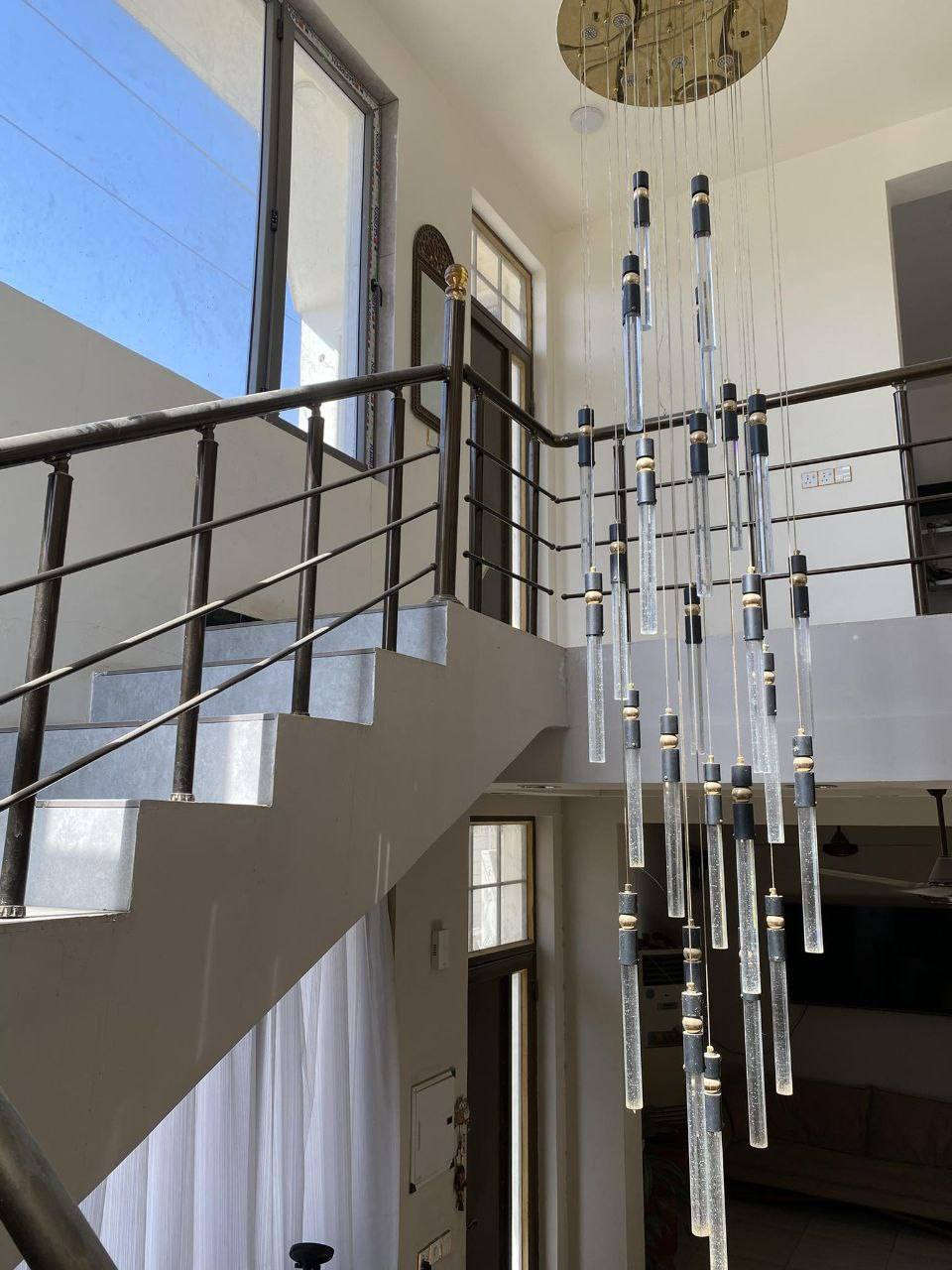 🏡 بيت للبيع – حي الصحة / شارع المحولة

📐 المساحة: 100 م (واجهة 10 × نزال 10)

📅 بناء حديث 2023 – حجر داخل البيت (أغلى نوعية)

🔹 تفاصيل البيت:
الطابق الأول: غرفة نوم + مطبخ + كليدور مفتوح على الصالة + صحيات.
الطابق الثاني: غرفتين نوم + كليدور + بلكونة + سطح.
يباع مع الأثاث أو بدون أثاث.

🚪 المداخل:
البيت موقعه كلش مميز وله مدخلين:

صاير بلوسط اله مدخلين كلش مميز 
من شارع ٦٠ يم ابو صفاء هذا مدخل اول

ومن الكورنيش الفرع الي قبل مارينا المدينه المائيه شارع المحوله هذا الثاني 

.
🔸 الشارع عريض ومُبلط.

.
📞 للاستفسار:

 ***********
