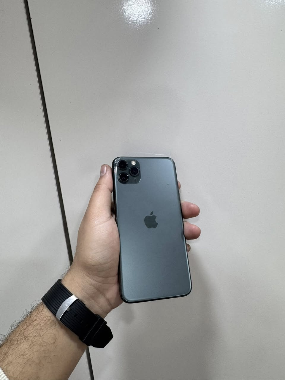 📱 للبيع: iPhone 11 Pro Max
🔹 الحالة: نظيف جداً

🔹 الذاكرة: 64 GB
🔹 الشاشة: شاشة أصلية مستبدلة
💰 السعر:225الف قفل
📍 الموقع: بغداد البياع
📞 للتواصل:***********
