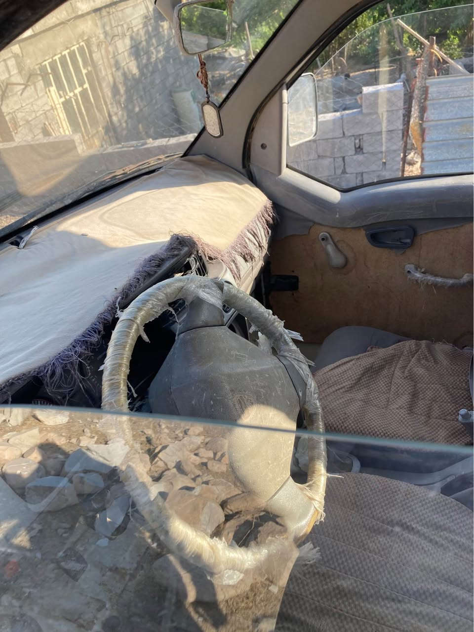 هایفی سەرکەتەشی ٢٠١١
مەلەفیست
گێڕ و مەکینە بەشەرت
بێکێشەیە ماڵی کەسابەتە
نرخی ١٧ و مەجالێکی برایانە
***********-*********** شمشمل, السليمانية
