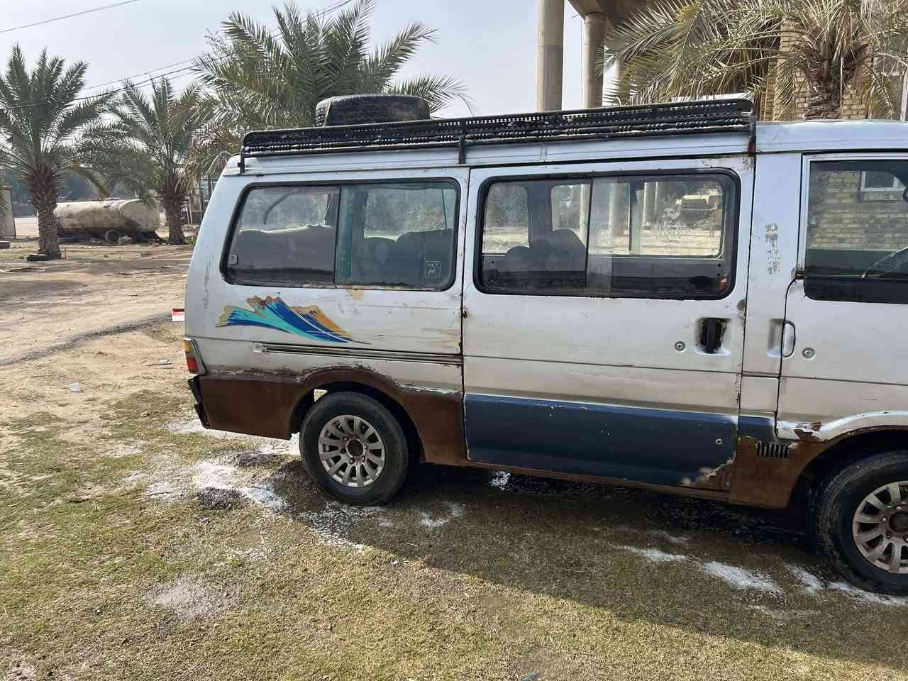 سلام عليكم كيه بسته للبيع مكينه لا صراف ولا بخار كير بس الثاني مايجي اكسن نضيف شواصي بس الوره مصلحات دواخل حلوه بيه (وكاله) مكان نجف ابو صخير الاستفسار اكثر اتصل ع (***********)
