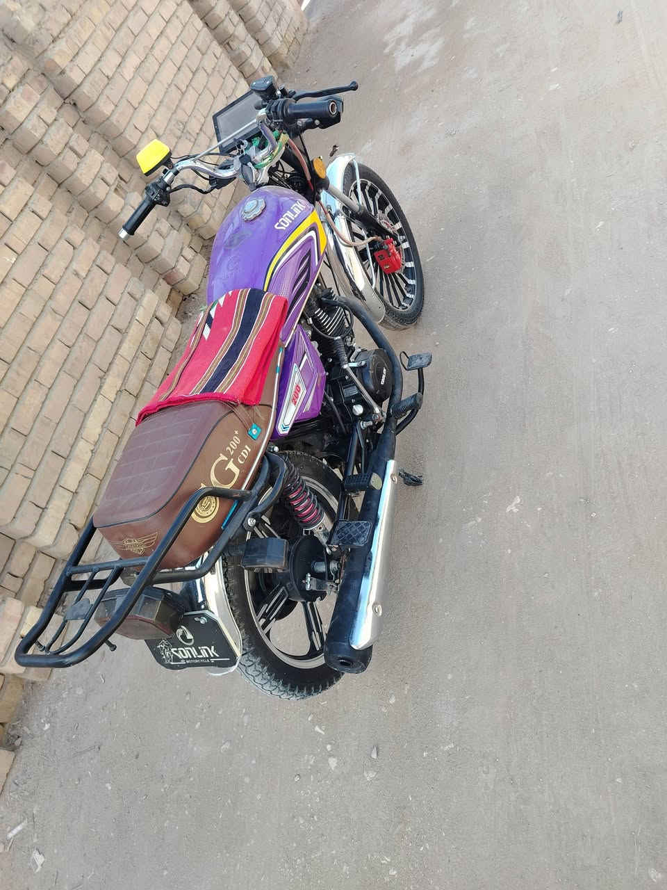 سيفان موديل 25 مكينه 200 ضاغطه اوزنجيل المرغوبه سونك باب اول اوراق كامله السعر 750 اوبيه مجال مكاني بابل ***********
