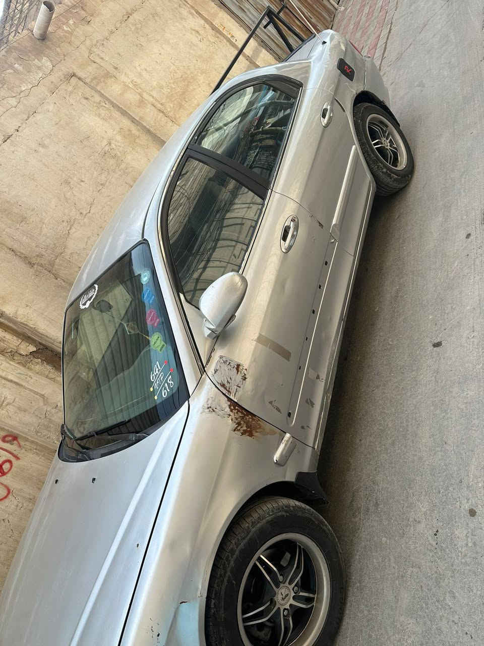 السلام عليكم مكلف ب النشر 
سوناتا وفود بيها صبغ ويحتاج الها ترتيب مكينه 2000 4 سلندر مكان السياره كربلاء طويريج رقم دهوك صاحب الوكاله موجود سنويه ب 30 تنتهي وعنده وكاله سعرها 50 وبيها مجال الي يحب هذا رقم راعيها ‏‪***********‬‏
