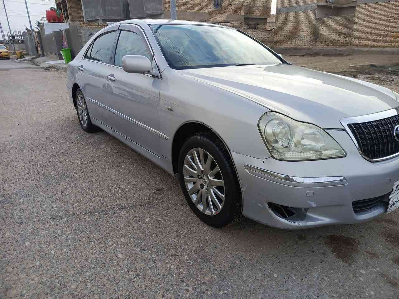 ماجسته دوات دوات موديل 2007 كصة جنطه فول موصفات عدا لفتحه 5 دكم برده خلفيه ثلاجه تبريد خلفي  3 قطع جوبلس شغال كشنات 4 كهربائي ستيرن كهربائي متومه رقم سنويه طبق شاصي
مكينه وكير كفاله حداديه تخم تاير  تبريد تدفئه سياره جاهزه مانقصه شي العنوان ميسان السعر 40 وبيه مجال لشراي ***********
