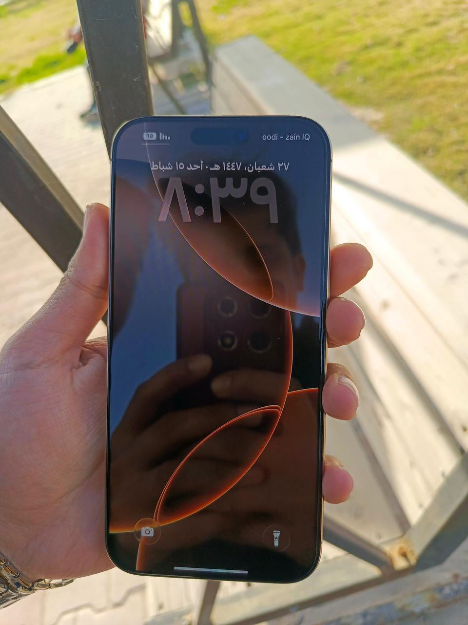 السلام عليكم 
أيفون ١٦ برو ماكس 
بطاريه ٩٩ نضافه ١٠٠/١٠٠ شرق اوسط 
المكان ديوانيه
اتصل ***********
