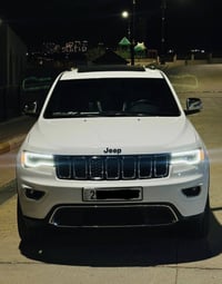 جراند شيروكي ليمتد • ٢٠١٧ • ٦٧٠٠٠ كم