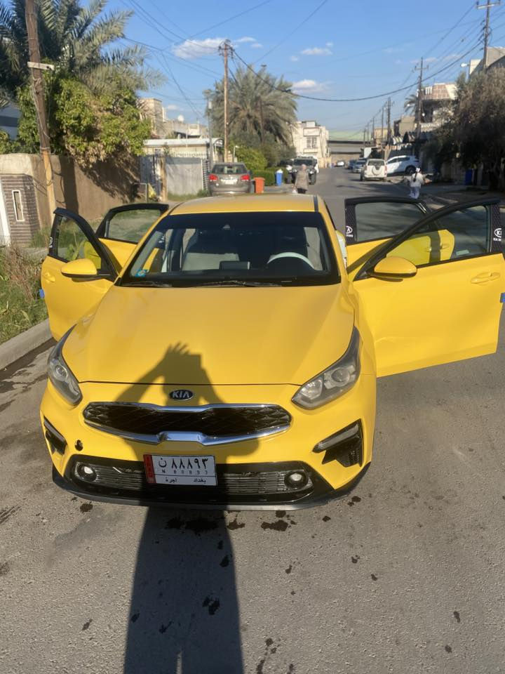 السلام عليكم
كيا فورتي ٢٠١٩
وارد أمريكي 
الحادث مال امريكة مأشر علي بل صورة 
بل عراق طار البنيد ونضربت رصيف 
صار بيهة ضربة بل بجم خفيفة والحوض مال سبير مبدل
سيارة نص فول 
رقم بغداد باسمي 
سيارة منضومة غاز وزارة النفط 
سيارة جاهزة مناقصهة اي شي 
مكاني بغداد 
***********
للاستفسار الاتصال عل رقم فقط 

السعر ١١٨$
مصفر هيئة وغرامات
تحويل مباشر ثاني يوم
