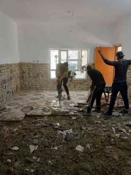 سلام عليكم  /  يوجد كادر عمل جاهز /  تصعيد مواد /  تنضيف بيوت /  تفليش /  تكشيط /  دفن نهري /  شقلنه ليل ونهار /  ومعداتنه جاهزه  ومالك دخل بكلشي تأخذ شقل جاهز مني سلمني شقل وتأخذ شقل جاهز / ماعليك بس تصال على رقم /// ***********
