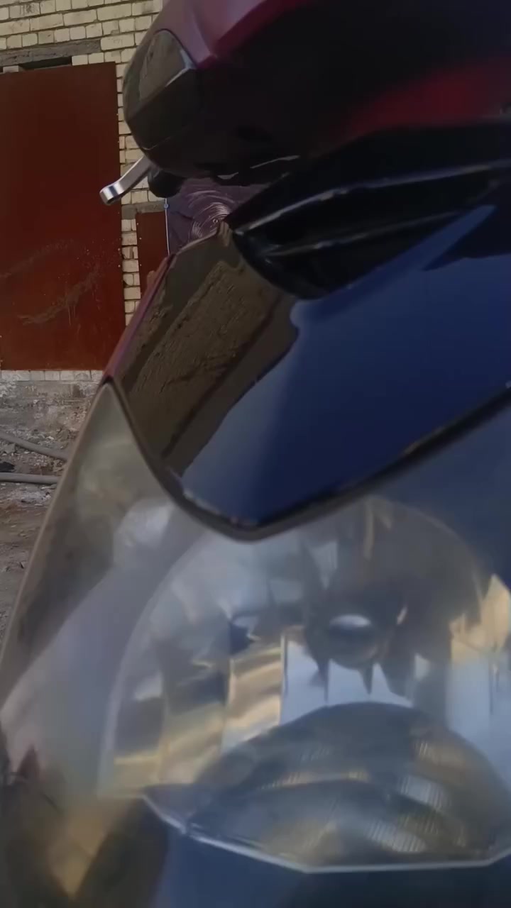 سلام عليكم
سكنس فحل خمسينه اصل
دشبول 3الوان اصلي
دراجه كلش جديده
مكينه مكفووله بلاديه
كهربائيات كلها شغاله 
طلاعات
نوزل خطين
لايت زنون
كفرات كلهن ختم واحد
جويتر بلادي
تايرات جلاتين
يدات بريك رياضي اصلي
سعرها 750بيها مجال بسيط ماكو هيج نضافه بهيج سعر
مكاني بغداد الغزاليه
***********
***********
