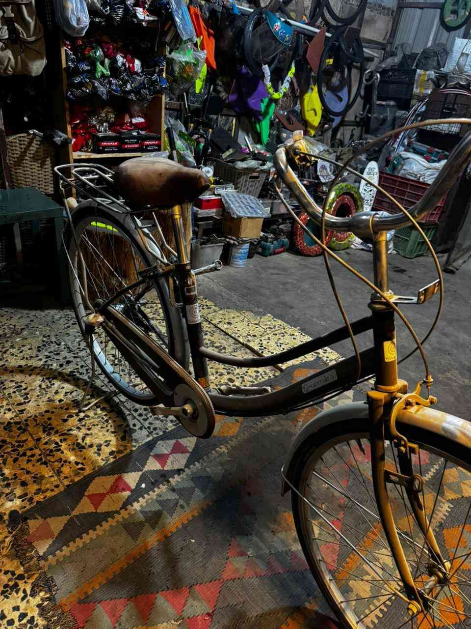 للبيع ب 140 وبي مجال


**إذا كنت صاحب هذا الإعلان وتريد حذفه لأي سبب، رجاءا أرسل رسالة إلى الدعم الفني**