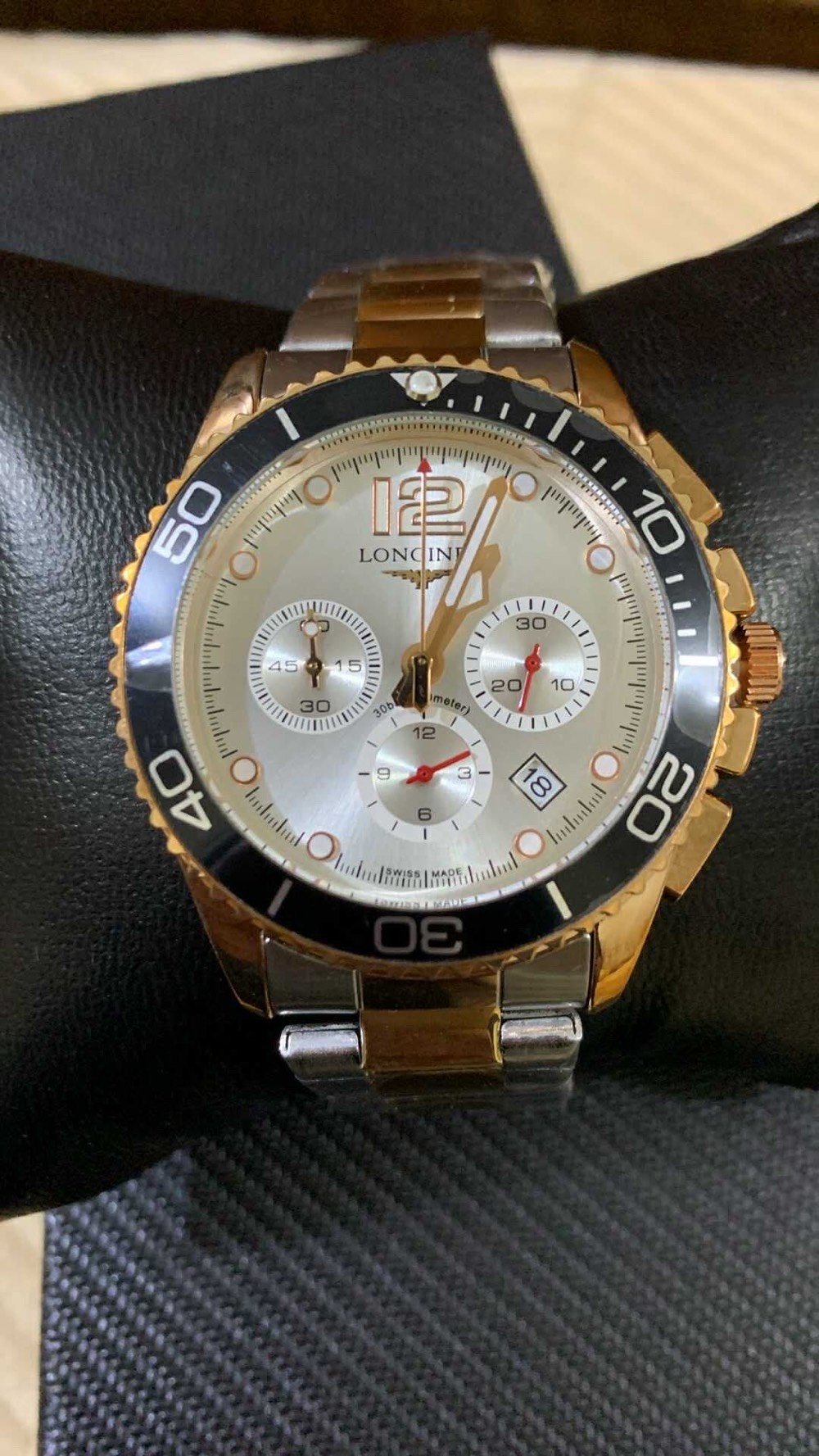 مجموعة ساعات اصلية ماركات مختلفة (دانيال كلين ، اوميكا، ارماني ، سفستون ، لونجين، هلفاير) تصفية ب ٧٥ الف دينار 