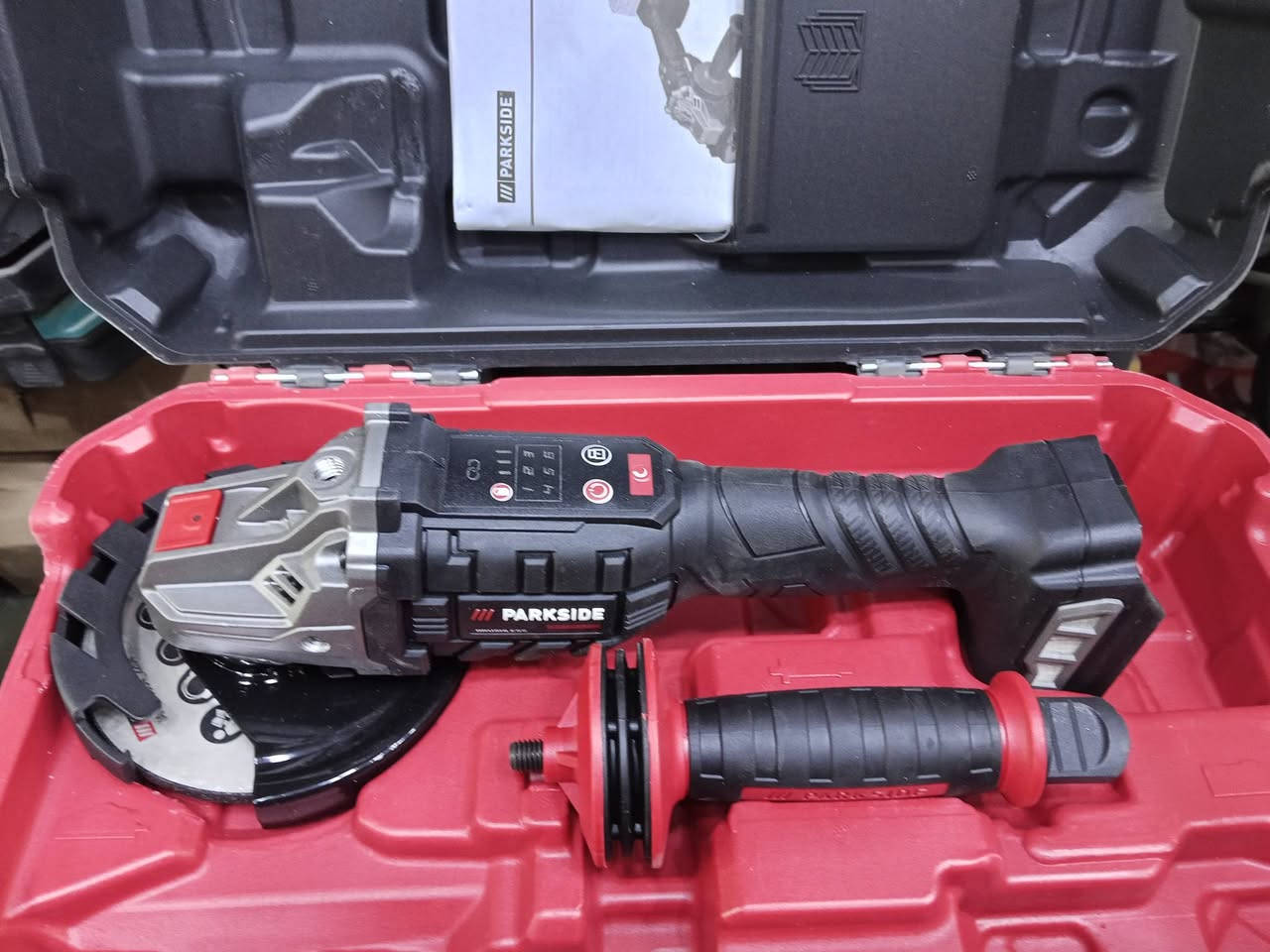 كوسره برشلز جديد وغير مستعمل سعر القطعه 75 جديد وغير مستعمل يوجد توصيل لجميع المحافظات


**إذا كنت صاحب هذا الإعلان وتريد حذفه لأي سبب، رجاءا أرسل رسالة إلى الدعم الفني**