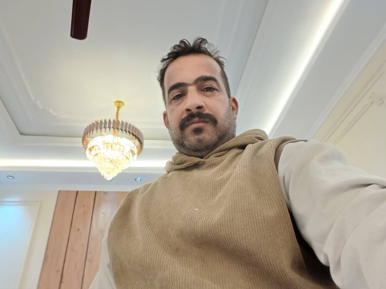 الحمدلله  تم انجاز هذا العمل 
مساحته 300 متر كهرباء صحيات شغل 
ومن الله التوفيق 

ضياء  أبو علي 
كهرباء صحيات 
***********
