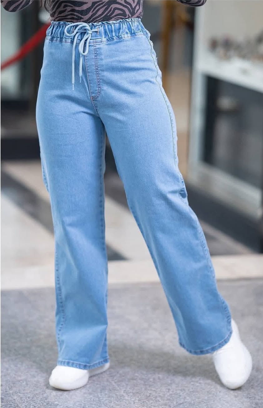 كيلوت جينز بوت كات كمر لاستيك
 قياسات 38 40 42 44 46 48
 متوفر توصيل لكافة المحافظات


**إذا كنت صاحب هذا الإعلان وتريد حذفه لأي سبب، رجاءا أرسل رسالة إلى الدعم الفني**