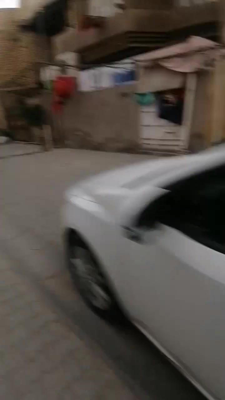 ابيت للبيع بالشعلة 100متر على الغربي مقابيل قطاع السابع بالفرع المقابيل فرع مدرسة الطيبات طابق واحد وغرفة فوك السعر 95وبي مجال يرهم اقساط


**إذا كنت صاحب هذا الإعلان وتريد حذفه لأي سبب، رجاءا أرسل رسالة إلى الدعم الفني**