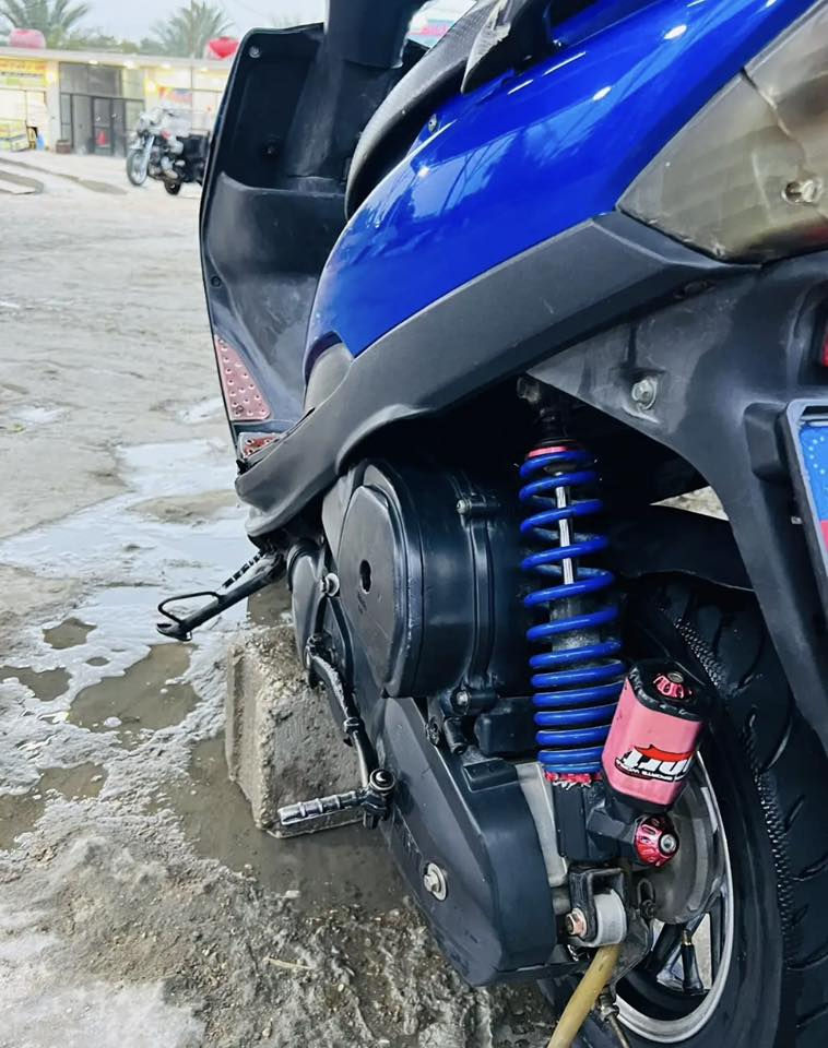 ماكس عدله للبيع كفاله عامه دراجه ٤٩بلاد ما مفتوحه بيه دبل خلفي رياضي وياله نجمه رياضي مكينه ناعمه  وشلعه خير من الله شراي يتصل عل رقم ***********
