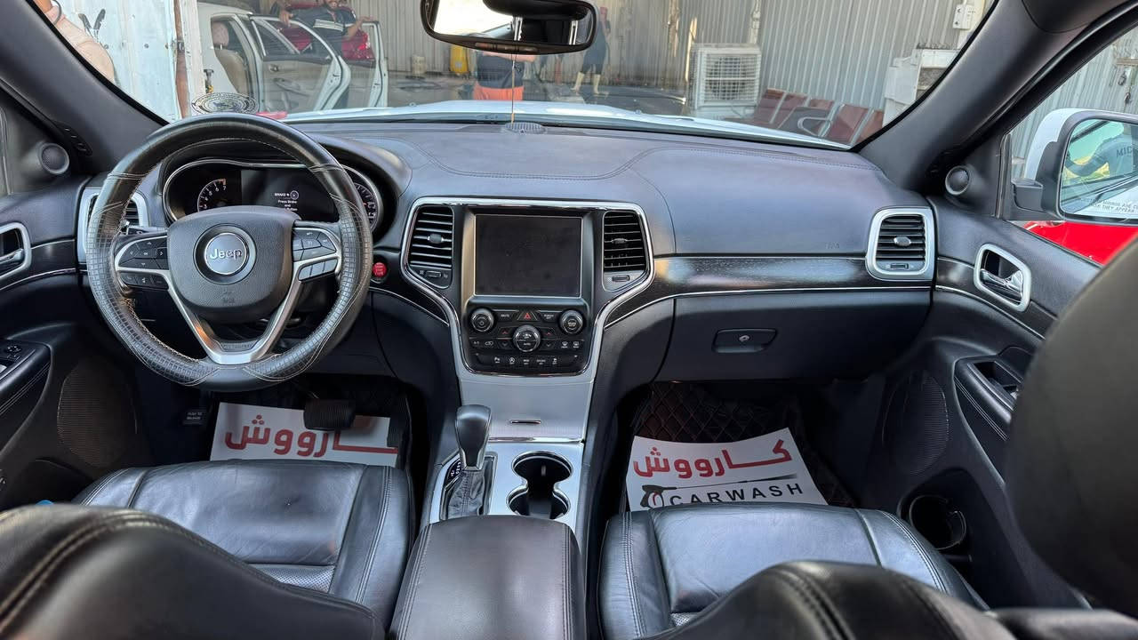 سلام عليكم 
جيب وارد أمريكي رقم بغداد فول مواصفات موديل 2018
قماره بانوراما
كشن جلد

صندوك كهرباء 
صور الحادث مرفقه بلمنشور
جاهزه من كل النواحي متصرف عليه دينار واحد
موقع السياره بغداد الاعظميه 
رقم الهاتف/ ***********

السعر / 22800 $/ وبيهه مجال
