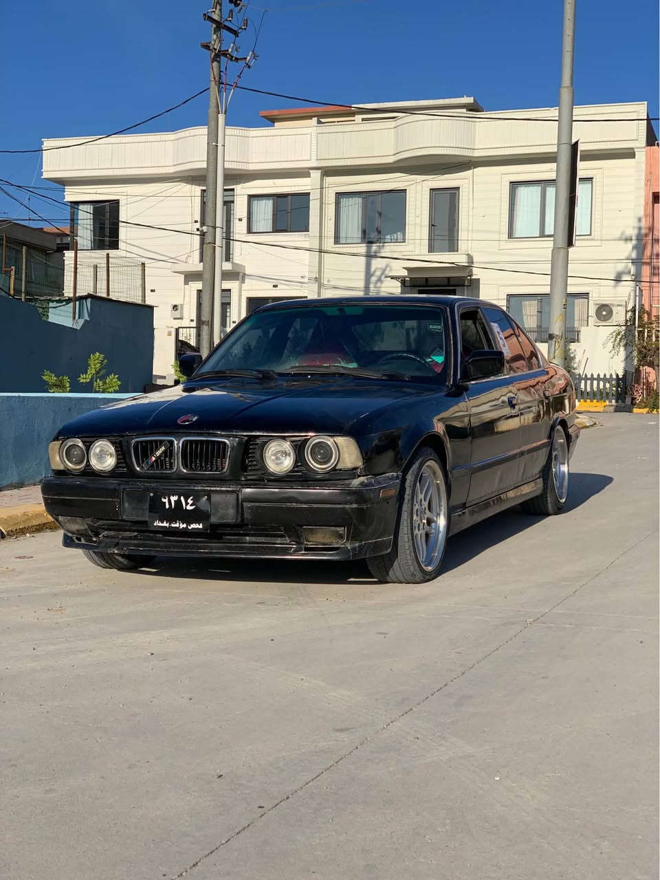 سرتا به ناوی خوا 
bmw
مودیل ۱۹۹۱

520گیر عادی 
ماشله له قوتی 
زور زور جایزو بی مسروف
بی دوکه ل بی بوخار
تایه ویلی M18دوسایزی بو بسراوه
دعامی دیشوه M
دعامی دواوه M
بالی سرسنوق M
بالی سر جام M
تلیشه کان M
لایت علقه 
بگلایت سپی 
زور جوانو ریکو پیکه مالی دوسته 
سیاره که علوجه علوجه علوجه 
مالی مه دنی موسو براوه به شه رت 
سعر 26معملیک که م
قیستو قرزم نیه 
شوین سلیمانی 
ژ.*********** شربازهير, السليمانية
