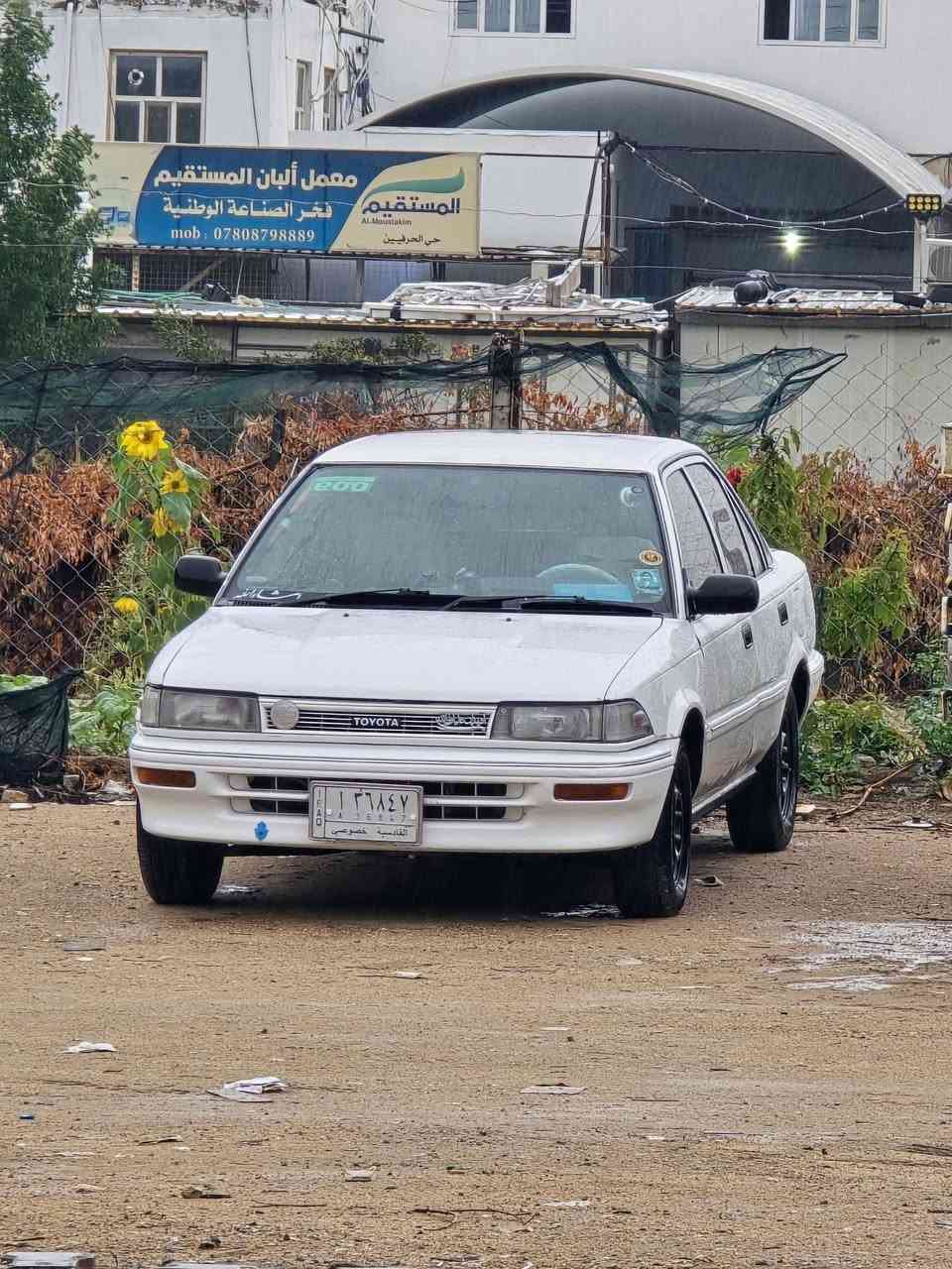 كورله ١٩٩١
السياره نضيفه
كير محرك جدد
الحداديه نص عمر
دواخل جديده
سنويه لل٢٧
رقم قادسيه بسمي تحويل ثاني يوم
السعر ٥٣ وبيهة مجال 
***********
مكاني نجف حي الانصار
