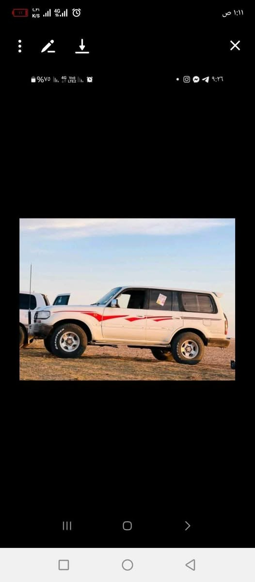 السلام عليكم لاندكروزر موديل 97 رقم نجف بسم صاحبي شرط مداور سياره كير ومحرك بلاد مكفولات كفاله عامه فورويل شغال تبريد شغال ثلاجه شغاله كهربائيات تحكم كشنات تواير جددد وياها 4بلاون دبل خزان +منظومه غاز  سياره مكفوله من الضرب ومن الكلبه ما عداء صبغ حزام للجماليه فقط السعر 69 وبيها مجال بيع مستعجل***********
