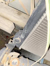 رادتيتر اصلي مكان جوين مكسور باقي ما بيها شي اصلي مال تفصيخ +كاردن عدد...