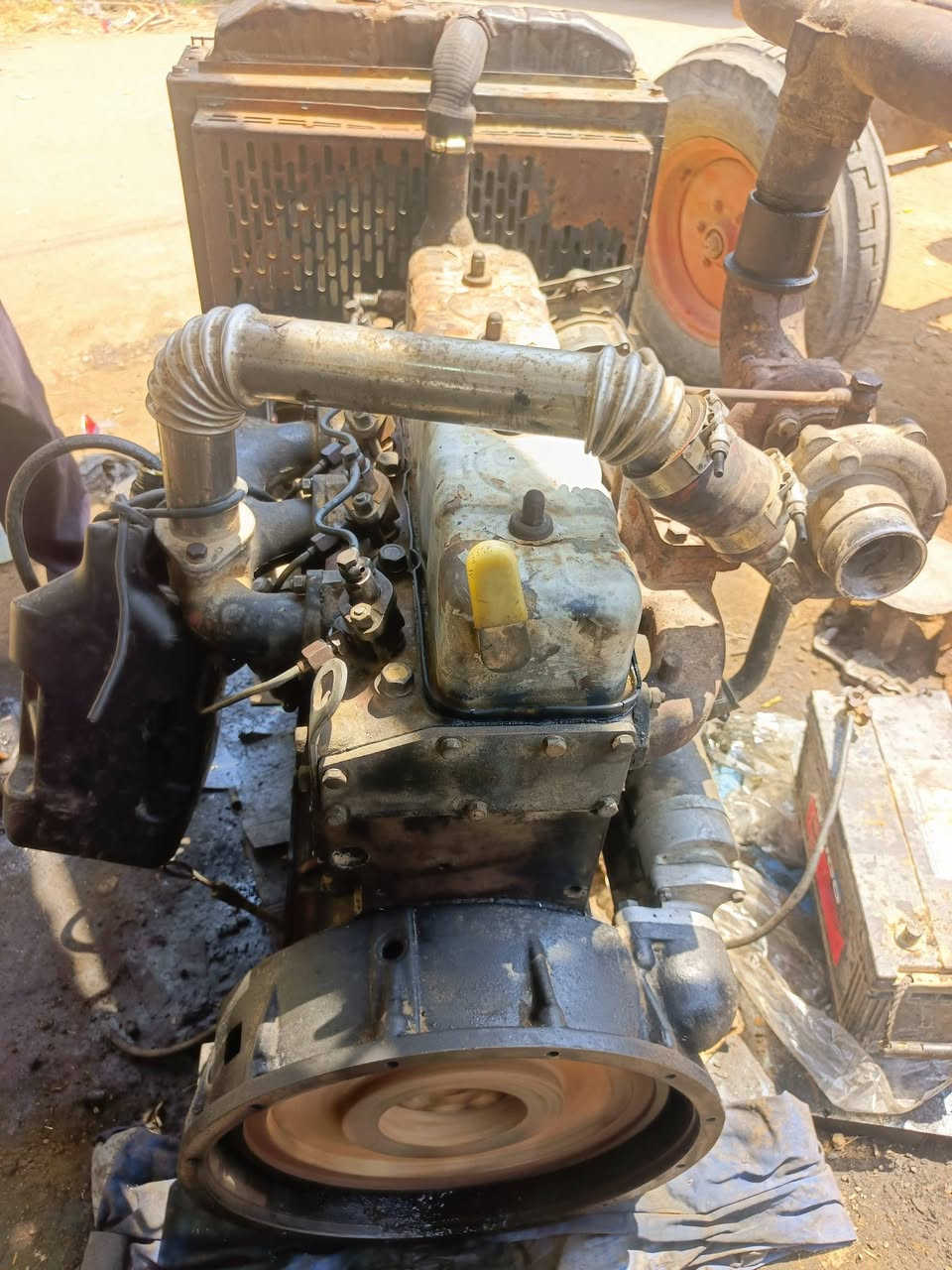 محرك بيركنز صيني سوبر حجم 4100تجفيت جديد كرنك ستندر
مكانه ميسان /طريق الكحلاء ***********
***********

