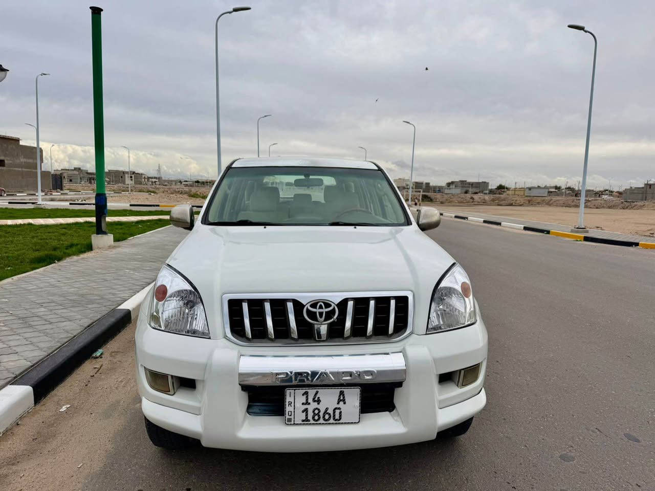 السلام عليكم للبيع أو المراوس حسب القناعه  جيب برادو موديل2008 مكينه 6 سلندر كير مكينه حدادة تخم تاير كهربائيات كله جديد كفاله عامه رقم بصره انگليزي تحويل ثاني يوم  السعر 157 وبيها مجال المكان البصره الزبير 
للاتصال على الرقم 0️⃣7️⃣8️⃣1️⃣6️⃣6️⃣7️⃣5️⃣7️⃣5️⃣5️⃣ الزبير, البصرة
