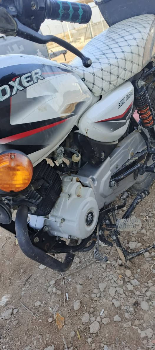 دراجة بوكسر موديل 2023مكفوله كفاله عامه رقم وسنويه باسمي السعر مليونين ***********
