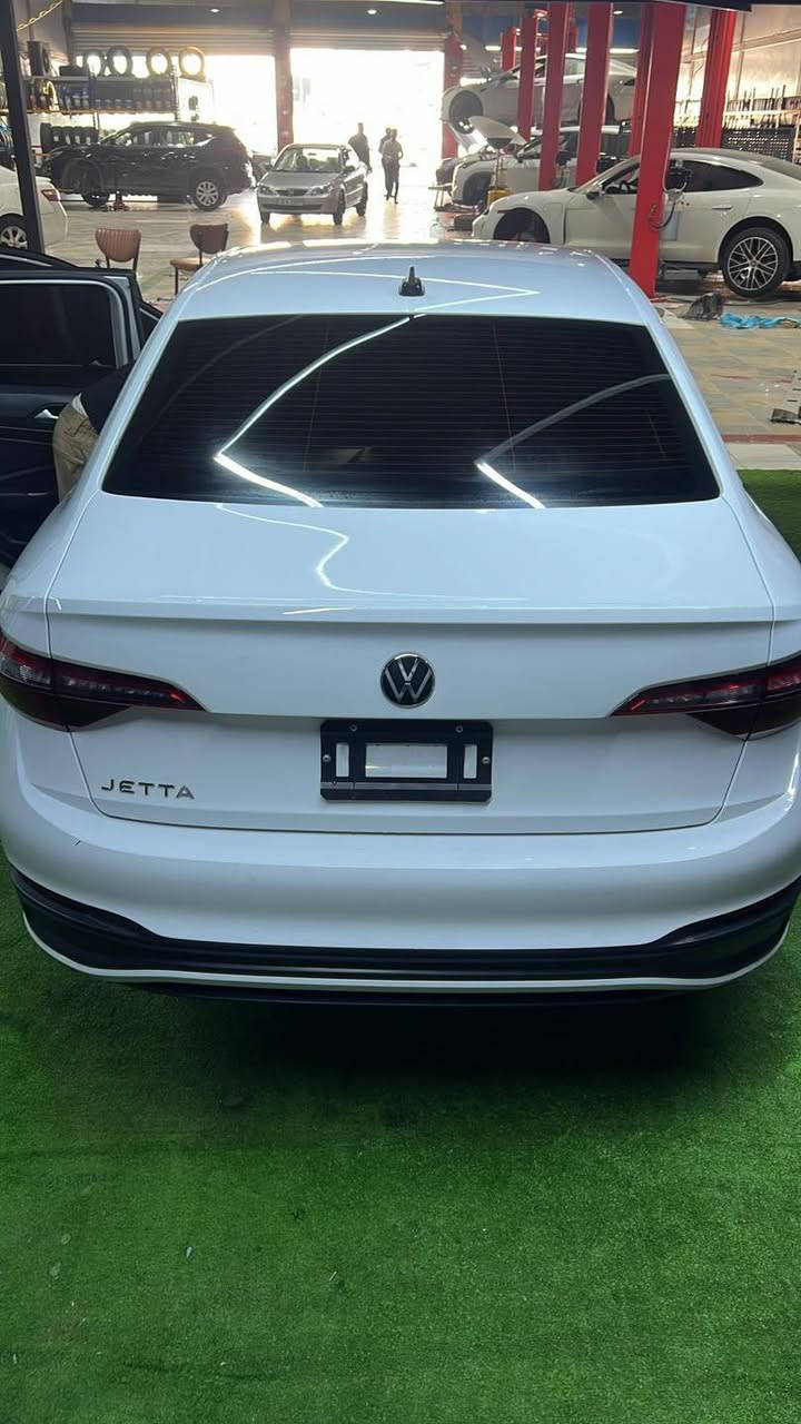 فۆلکسواگن جێتا 2024 

بۆ زانینی نرخ 
لایکی پەیج بکە و کۆمێت بکە نرخت پێدەگات 

گێڕ عادییە 
‎21,000کم ڕۆشتووە 
کلین تایتڵ
لایت و  ڕادێتەر کامل بیلادە 
ڕادارە 
ئێرباگی نەتەقیوە 

سەیارەکە لە هەولێرە 

ژمارەی خاوەنی 
0751 272 26 05
_________________________

جيتا فۆڵکسواكن 2024

للتعرف على السعر
اعمل لايك للصفحة واكتب تعليق، والسعر يوصلك

الجير عادي
ممشا 21,000 كم
تايتل نظيف 
لايت ورادار كامل
رادار
ايرباغ كامل

السيارة موجودة في أربيل

رقم صاحبها
0751 272 26 05
