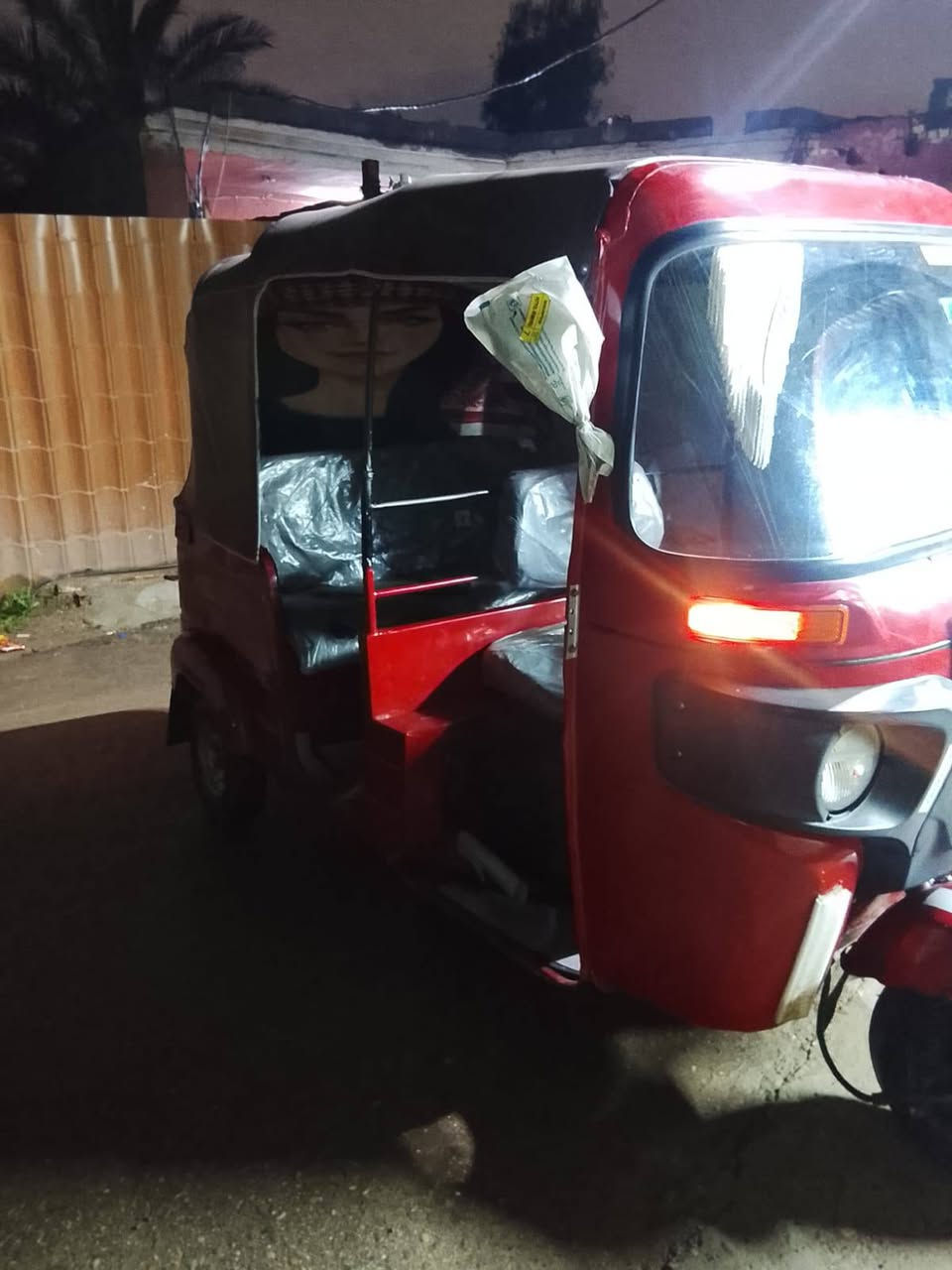 السلام عليكم تيك توك للبيع توك توك جاهزه خير من الله موديل 17 دخول 18 سعر 3400
***********
