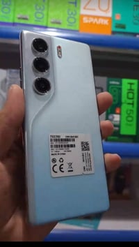 تكنو كامون 40 برو • ٥٠٠٠ ملي أمبير • ٢٥٦+١٢ رام