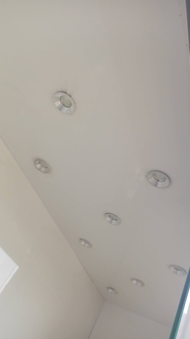 سلام عليكم
عندي فاترينات عدد 10+كاشير مكتب
***********
***********واتساب
