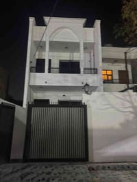 روناكي • دار • ١٠٠م