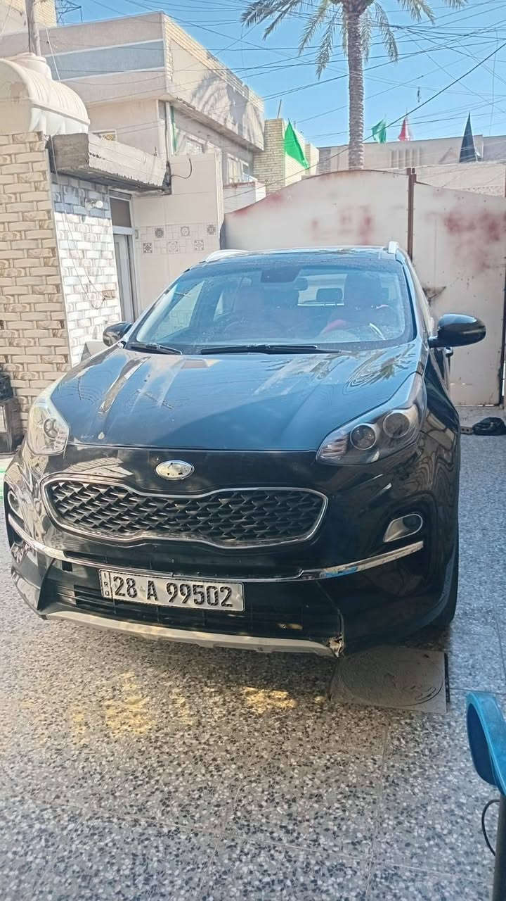 السلام عليكم سياره سبورتج 2019 فول مواصفات رقم نجف مشروع وطني  مكان السيارة بغداد مدينه الصدر سعره 155 رقمي ***********
