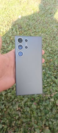 للبيع ايس 23 التره الذاكرة 256ارام 12 شرط شرق اوسط مامفتوح السعر 650 غ...