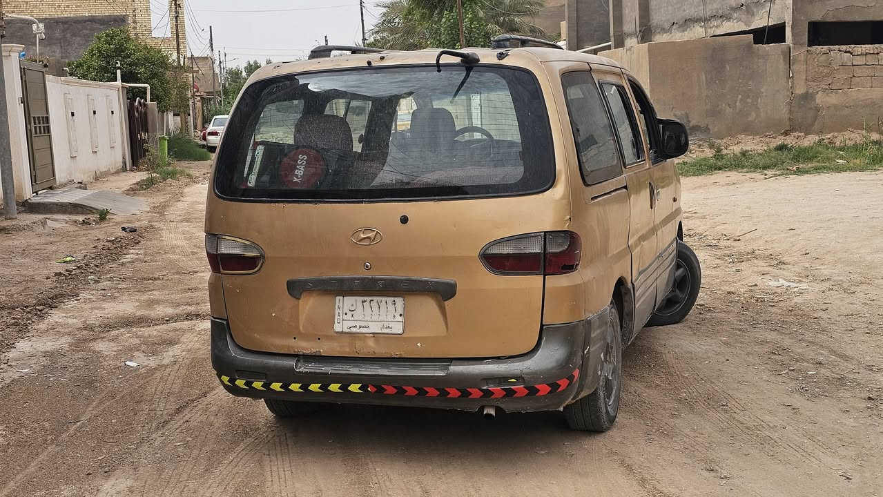 سلام عليكم
هونداي ستاركس موديل 2002
رقم بغداد خصوصي  عدي بيها وكالة 

شواصي ما ملعوب بيهن مكفولات لغود مكفولة  لا زنجار ولا خياس مصبوغة حزام
حدادية جديده باتري جديد تخم تاير جديد

# اكسل جديد #

 مصبوغة حزام جمالية للون ذهبي
 كير اوتماتيك اصل محورة كير ومكينه ملكه 3000Vvt شلعة ومعدل تخبل تحوريتها كلش حلوة
سيارة ١٠ راكب كصيفة
شغل واطلع معايزة السيارة برغي

مكاني بابل حصوة 
***********
معروضه ب ٥٥ وبيها مجال

