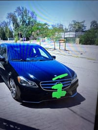 عندي  مرسيدس E350  قرار ١٠٢ مفحوصه مرور وگمرك معلايه سنه مديل ١٤ مسجله...
