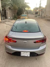 الانترا • ٢٠٢٠ • محرك ٢٠٠٠