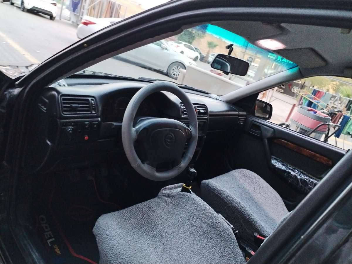 ئۆپل فیکترا مۆدێل 1995 مەکینە 20 گیرعادی 2جام کارەبا ABS ناو فۆرمیکا کامل بۆیاخە بۆ جوانی پێشوودووای دەعمی نیە رەقەم سلێمانی سەنەوی تا 2030 تازەیە هەزەی تازەیە تەقەورەقەی تیانیە بەشەرت گیروو مەکینە بەشەرت کارەبای کامل مەزبووتە سعری 40 گەلاو کەمێ معامەلە تەحویل خرامە براوە بەشەرت ژ.م  ***********
