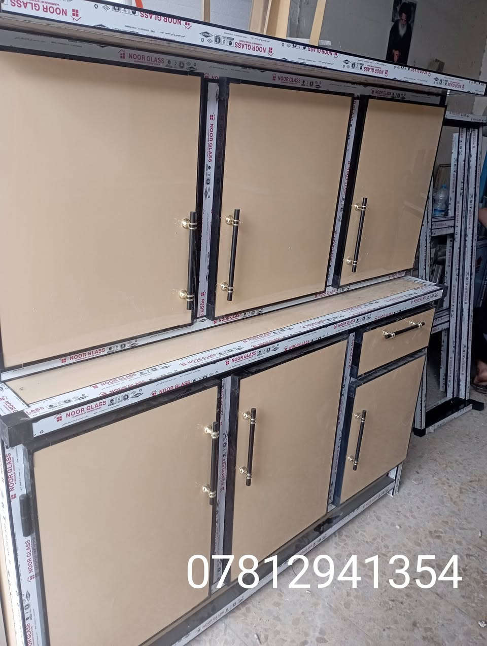 معمل كاونترات المنيوم المؤمل نستقبل القديم بلجديد مع الفرق *********** نجف
