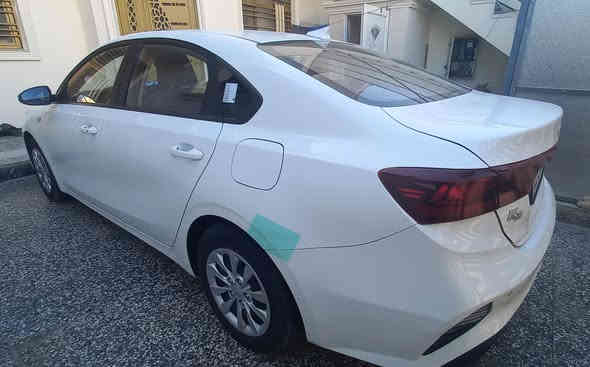 سيراتوا جراند موديل K3  2022 وارد كوري 🇰🇷 استيراد خاص رقم اربيل سيارة اسمي  
بية بارد جاملق الخلفي محدد بصورة قدر ٤ أصابع 
محرك 1600 دبل نوزل ماشية ٥٤ الف 
لون ابيض
تحكم ستيرن
 تحكم مراة داخلية 
بصمة 
كشنات جلد  و تدفئة للكشنات 
تحديد مسار 
مانع الانزلاق 
حساسات أمام وخلفي
كاميرة 
بلوتوث 
سعر ١٧٠$
***********
سيارة خير من الله
