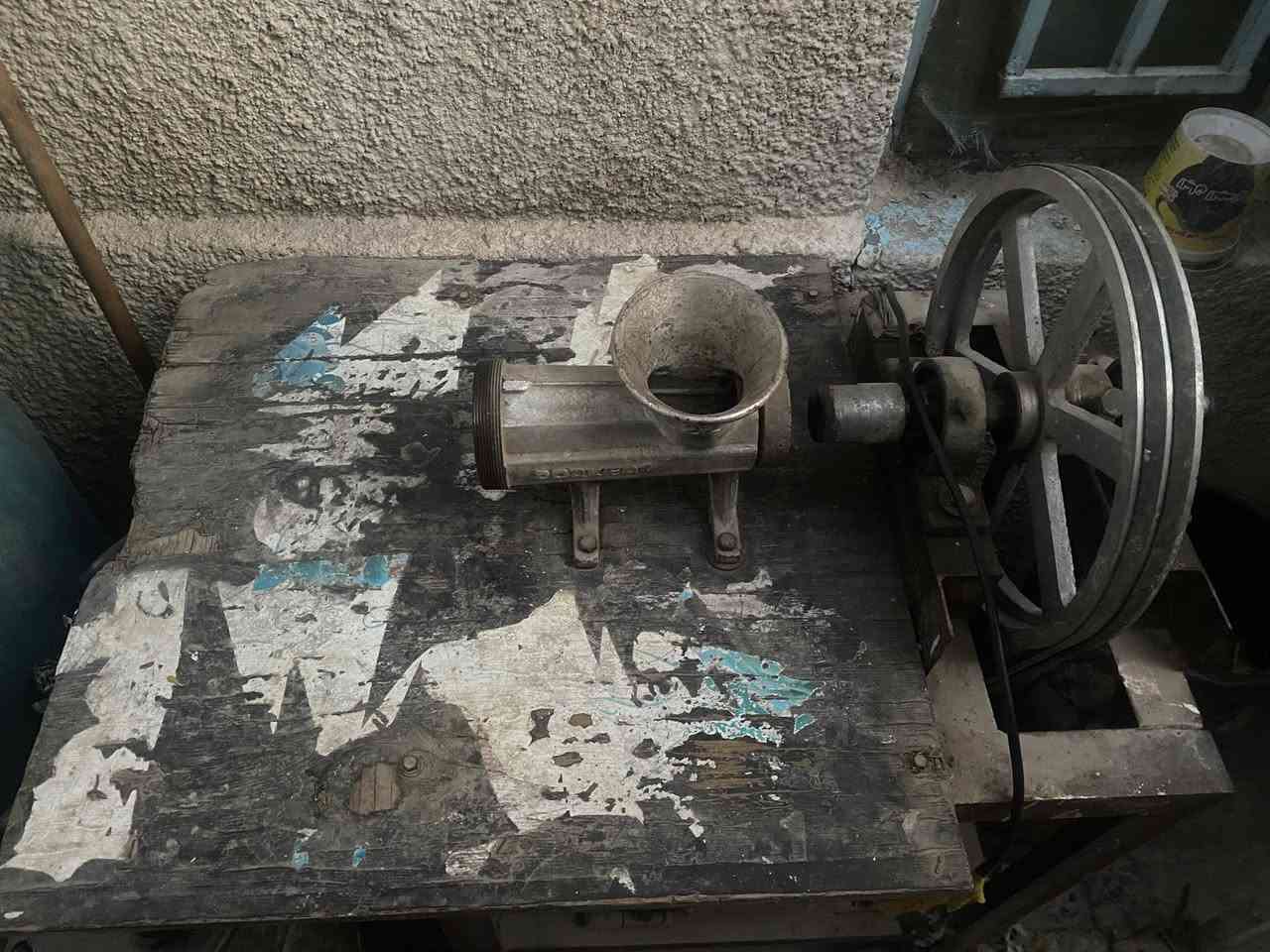 من رخصت مدير الكروب
عندي مثرامه فلافل للبيع ***********
