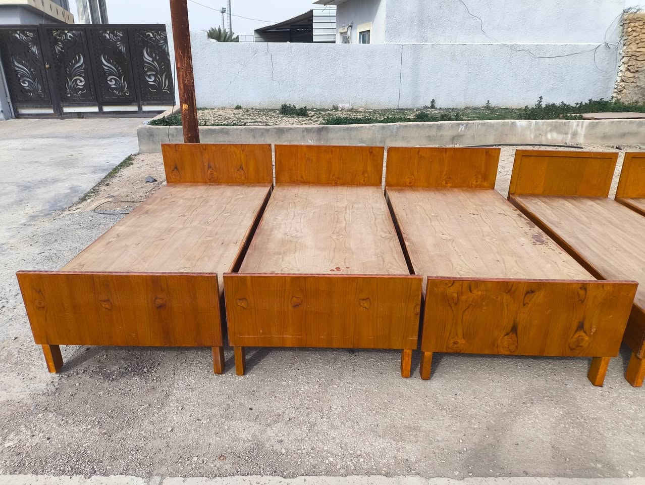 من رخص ادمن موافقه 

وصول وجبه جديده من جرابي حطاطه  

سعر 100 الف جديده

العنوان راوه مقابيل دائره ماء راوه


**إذا كنت صاحب هذا الإعلان وتريد حذفه لأي سبب، رجاءا أرسل رسالة إلى الدعم الفني**