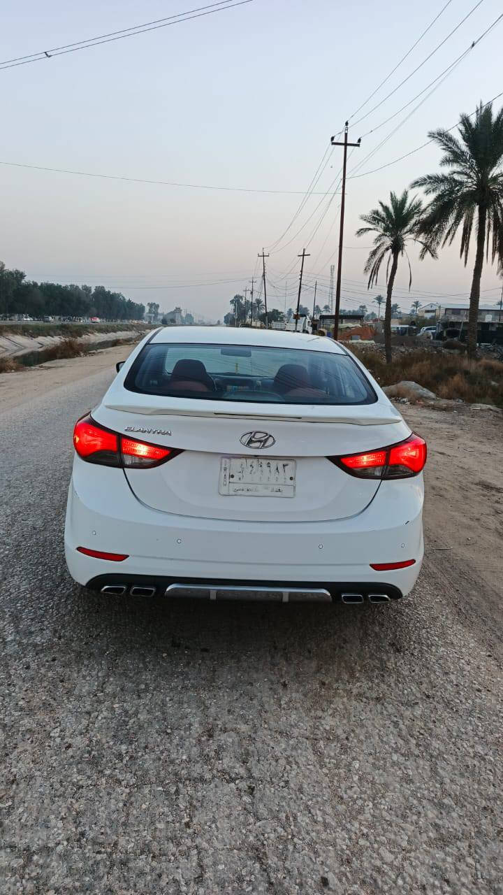 السلام عليكم
النترا 2016  خليجي 
 رقم بغداد  بسمي 
فول مواصفات السياره  
محرك 2000
فتحه سلايت 
كاميرا
حساسات 
كشنات جلد  
قطعتين تبريد 
يدات نيكل 
 خمسه ويل كب 
انضمه قياده 
تحكمات ستيرن جهتين 
السياره مفوله مواصفات خير من الله  
كفاله 
السعر: 125 وبيه مجال 
 المكان: كربلاء 
الرقم:***********
