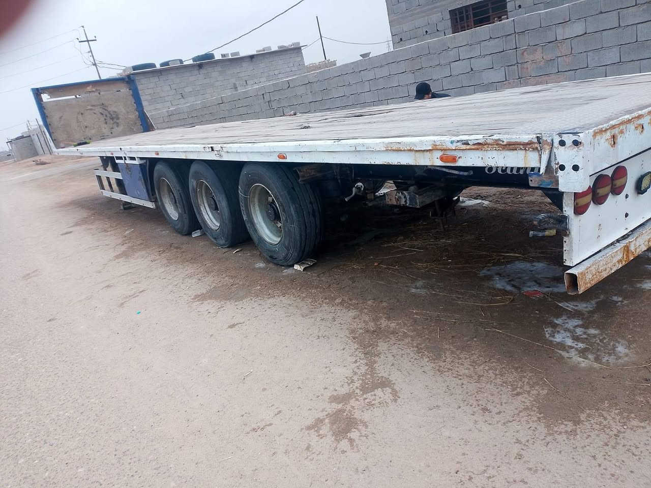 السلام عليكم عربانة للبيع جاهزة كهربائيات من كلشي العنوان البصرة الدير السعر 47وبيها مجال اتصال ع هاذ ارقم***********
