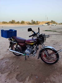 سيفان البيع موديل 2023 650الف بيه مجال  اتصل  تدلل 07800396015